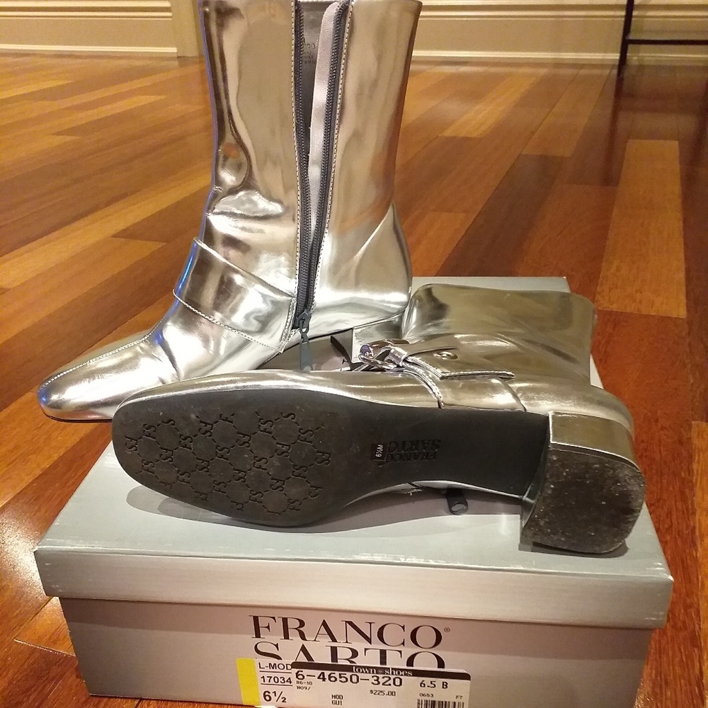 Boots - Picture 2 of 2